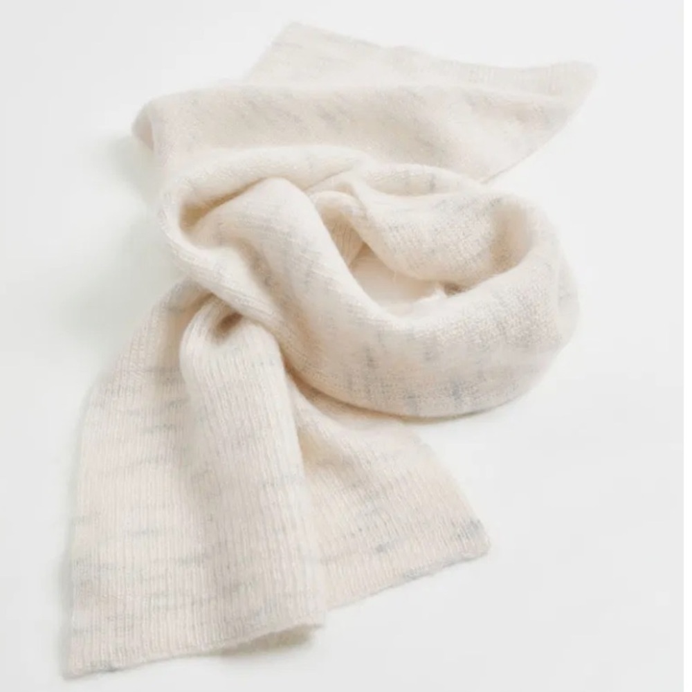 & Other Stories
Mohair Blend Marled Scarf - Picture 2 of 8